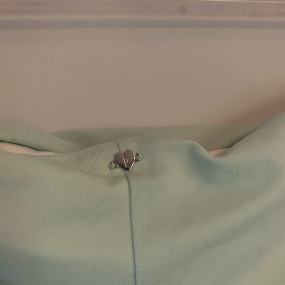 Light mint colored PINK bikini - Picture 6 of 7